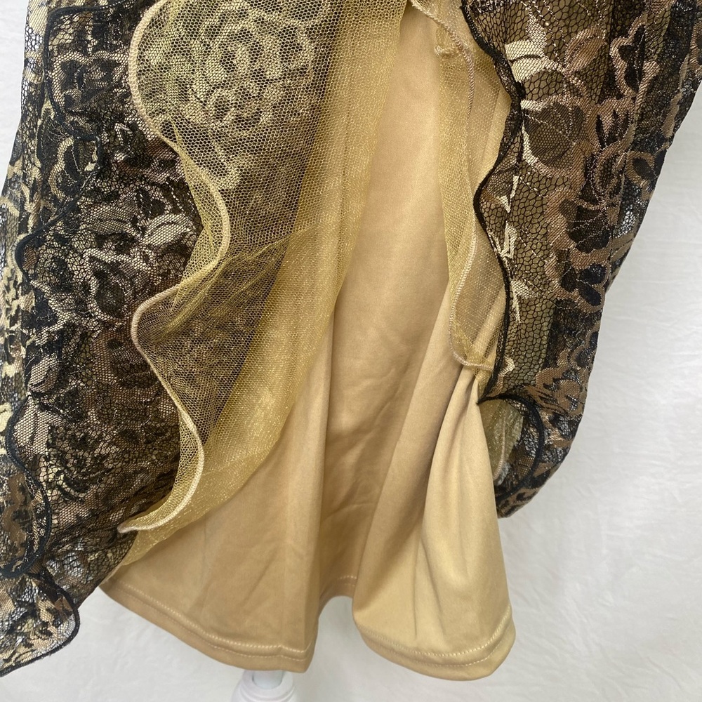 Atarid state size Medium ,black and Gold dress - Picture 8 of 9
